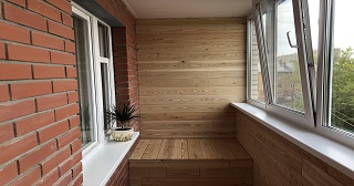 Отделка, остекление, утепление балконов в Тынде от 211 руб. м/2.